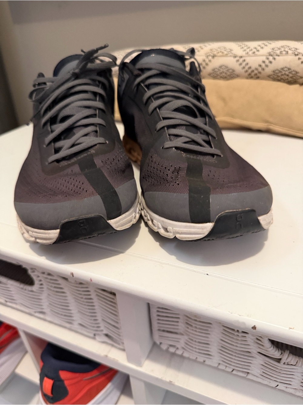 On Running Women's Sneakers in Dark Gray with Peach Sole - Picture 3 of 9